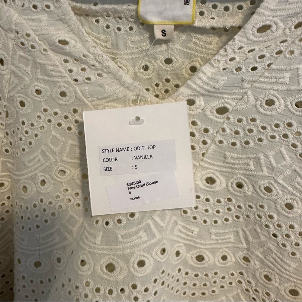 NWT Tuckernuck FLOE Cream Eyelet Cotton Flare Sleeve Pullover Top Small - Picture 13 of 15